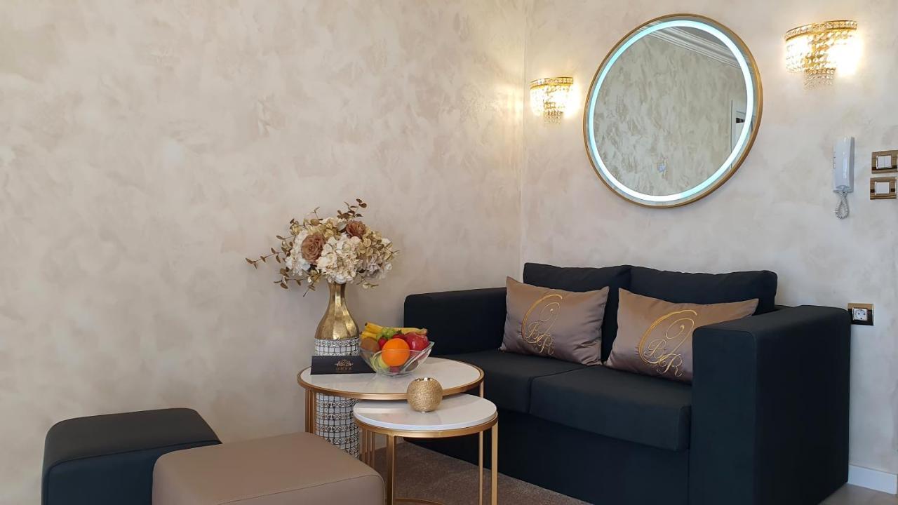 סבטי ולאס Onyx Beach Residence - Free Parking & Beach Access מראה חיצוני תמונה