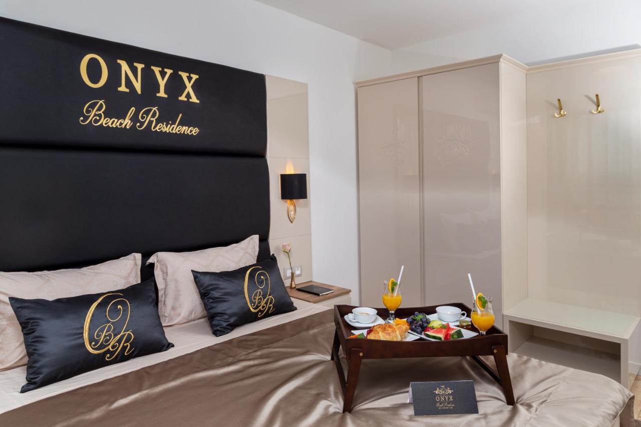 סבטי ולאס Onyx Beach Residence - Free Parking & Beach Access מראה חיצוני תמונה